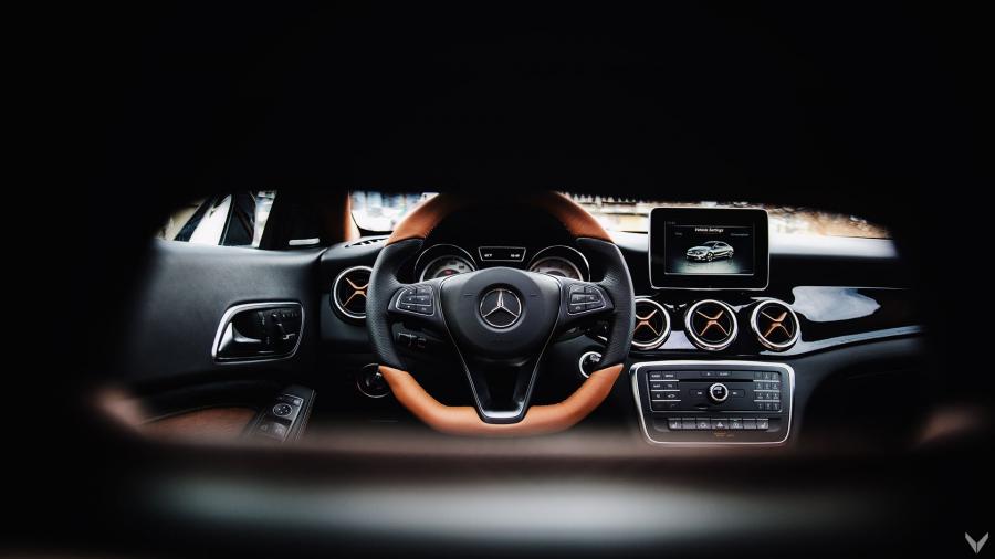 Торпедо Mercedes-Benz CLA250 Vision by Vilner 2017 года  (фото 19 из 22)